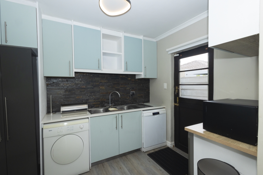 3 Bedroom Property for Sale in D